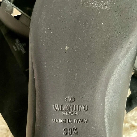 Like New Authentic Valentino Garavani Black Rockstud Flats Size 39.5 - Picture 7 of 7